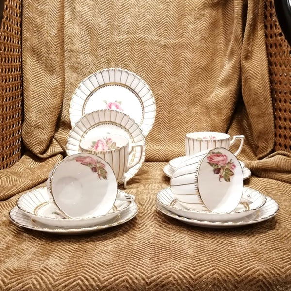 20th Century Grovesnor Tea Set